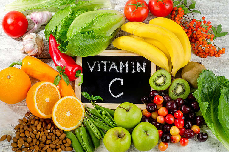 Thực phẩm giàu vitamin rất tốt cho người bị đau mỏi vai gáy