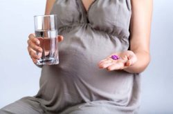 Uống thuốc đau dạ dày có ảnh hưởng đến thai nhi không là câu hỏi được nhiều mẹ bầu quan tâm